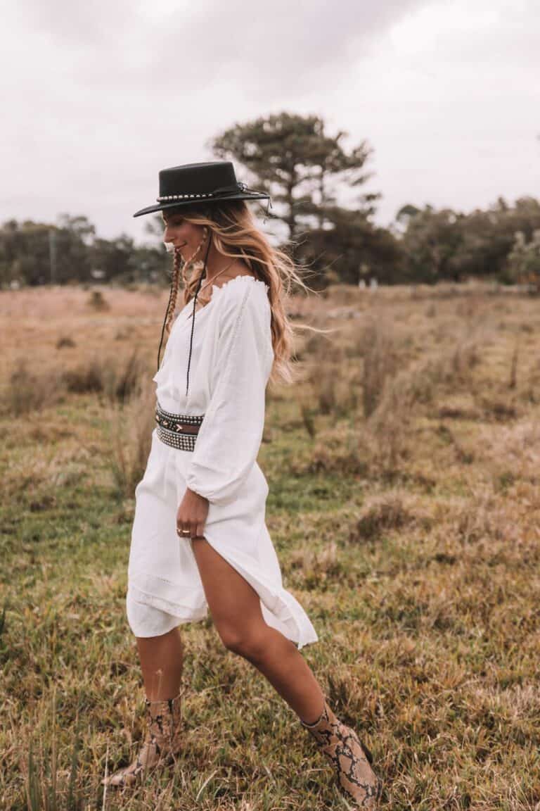 What To Wear To A Rodeo + Cute Rodeo Outfits You'll Love