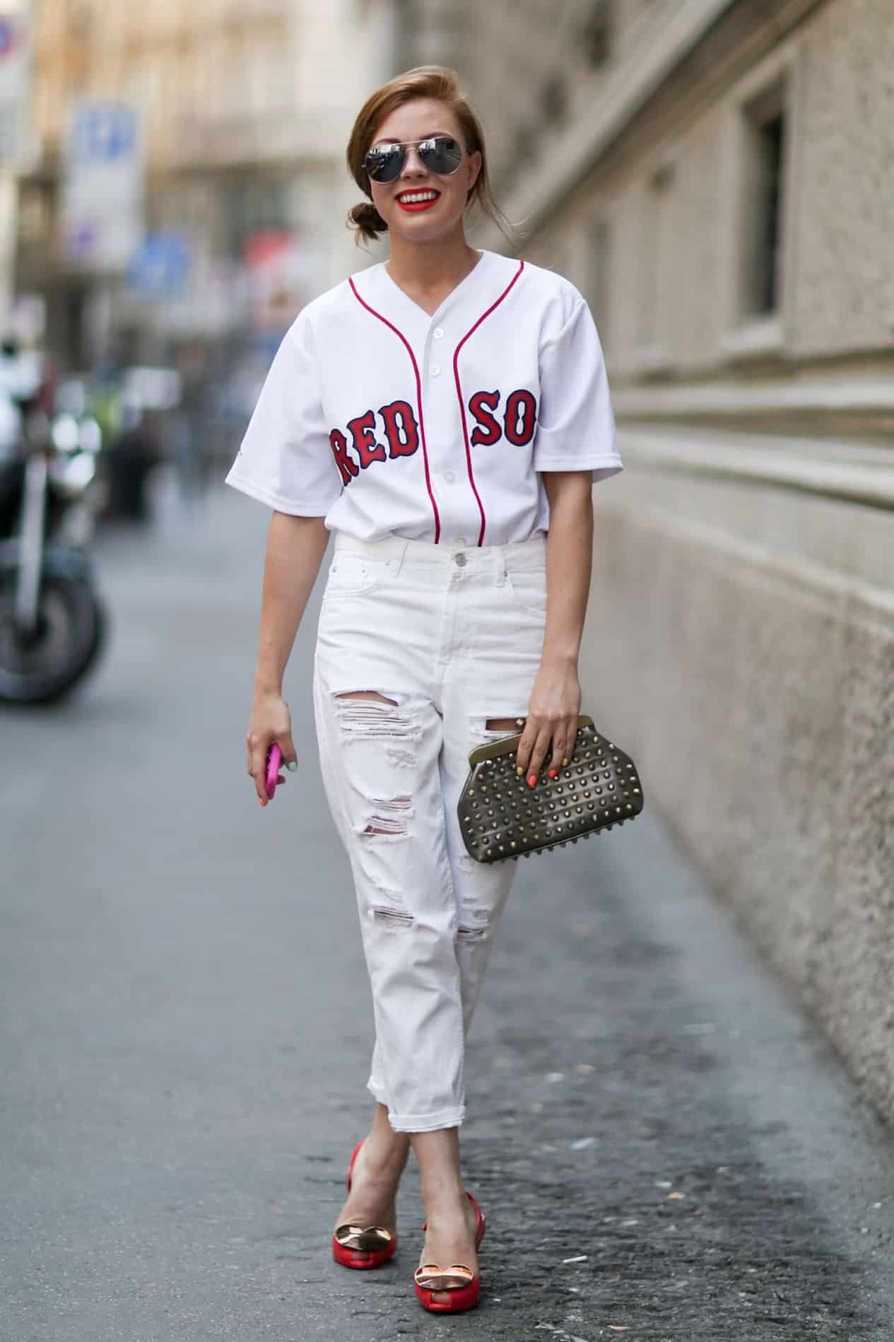 How to style a baseball jersey ⚾️🏟️ #ootd #grwm #streetwear