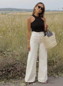 How To Style Wide Leg Jeans in 2024 & Chic Outfits To Try