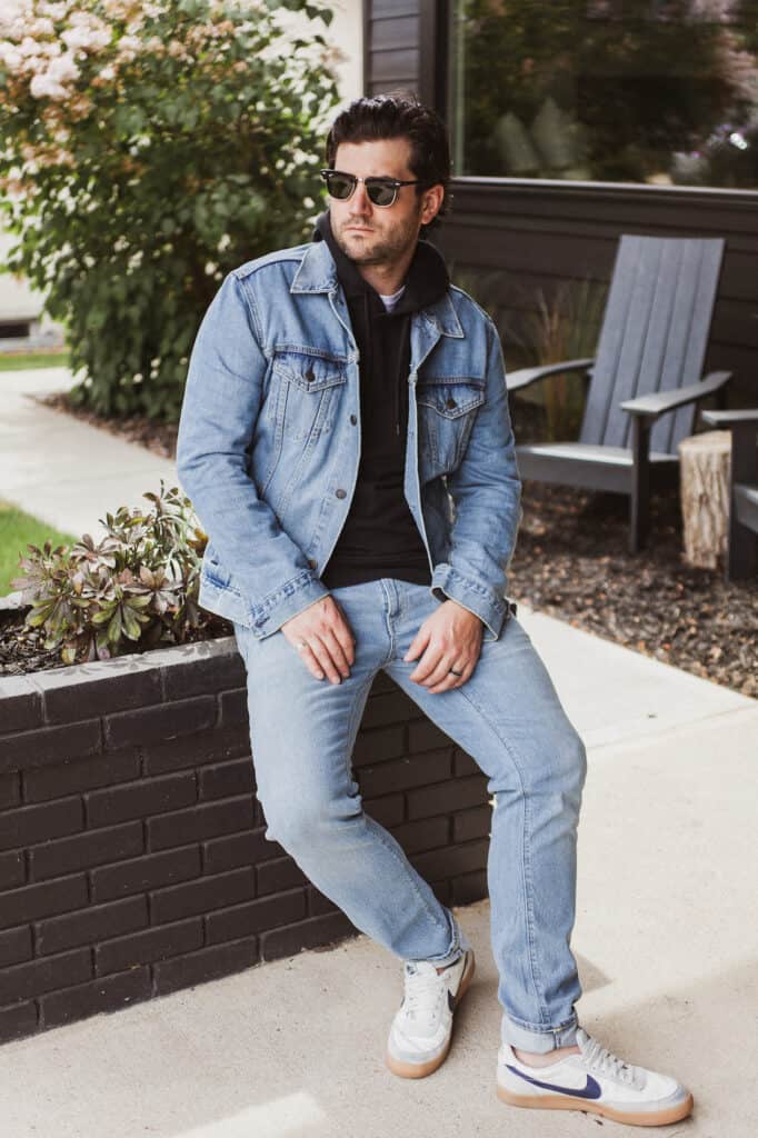 Modern Stylish Outfits With Light Blue Jeans For Men