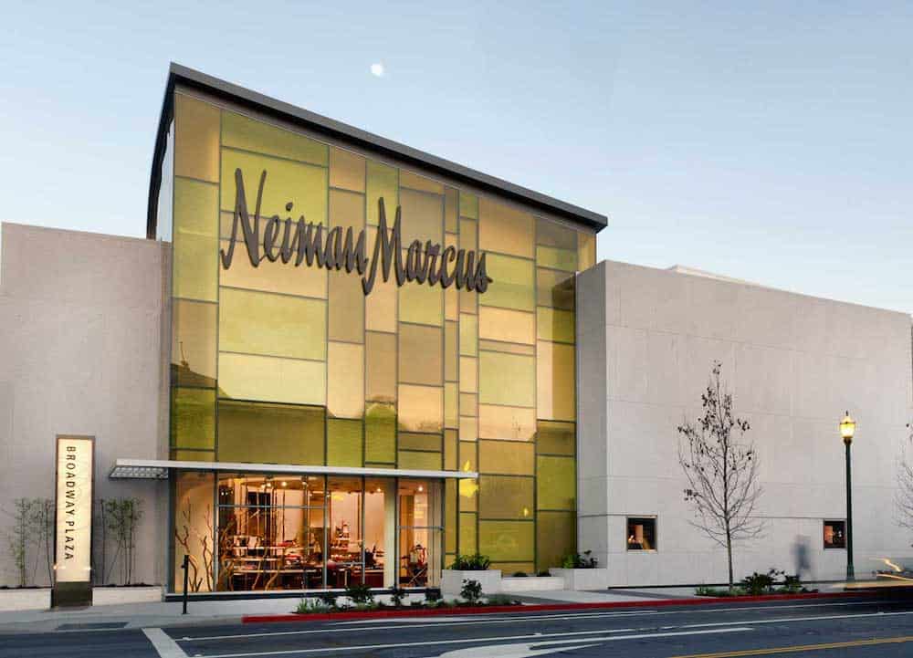 Image of a Neiman Marcus storefront 