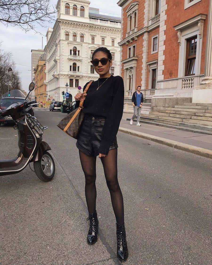 Black Shorts Black Tights Online