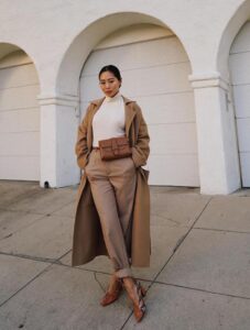 How To Wear A Belt Bag in 2024 (19+ Chic & Modern Outfit Ideas)