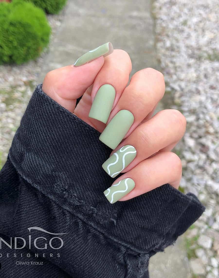 19+ Sage Green Nails To Inspire Your Next Mani [2024]