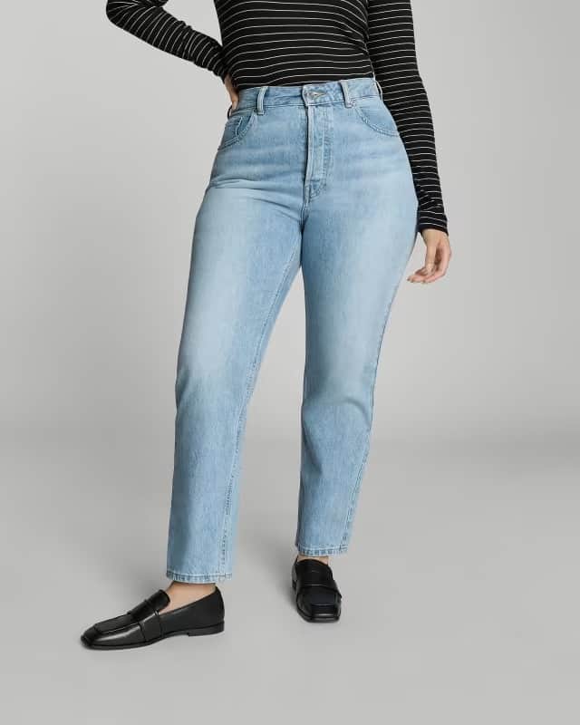 an image of light-washed curvy cheeky jeans from Everlane