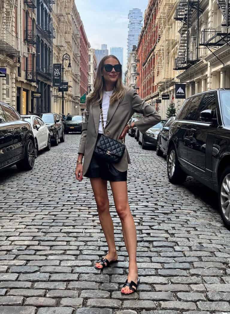 12+ Chic Leather Shorts Outfit Ideas (Day & Night Out!) for 2023