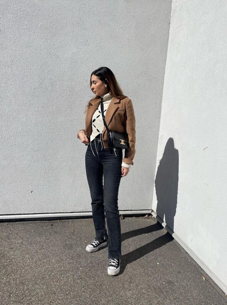 Crop blazer and skirt