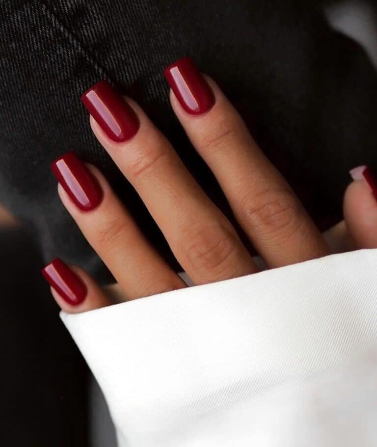 7 Of The Hottest Winter Nail Trends To Try in 2024!