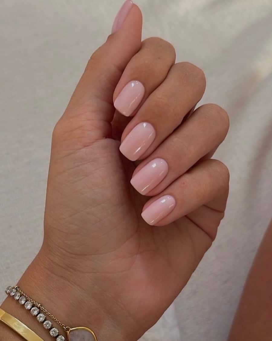 Short nude pink square nails