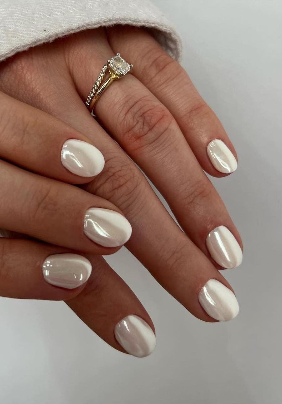 white chrome nails