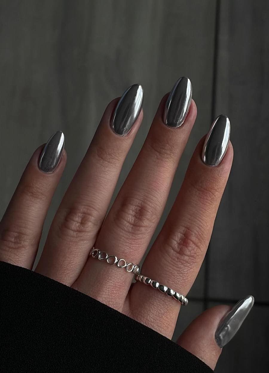 silver chrome nails