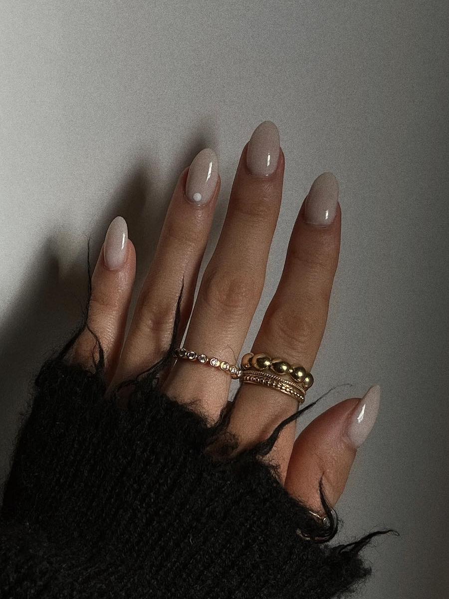 short translucent beige nails