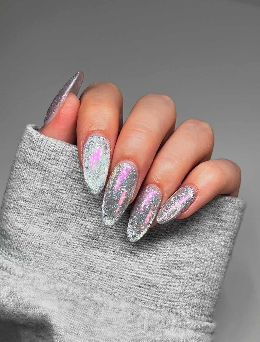 long magnetic chrome almond nails