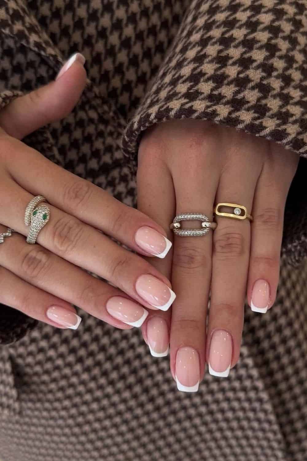 short french tip nails